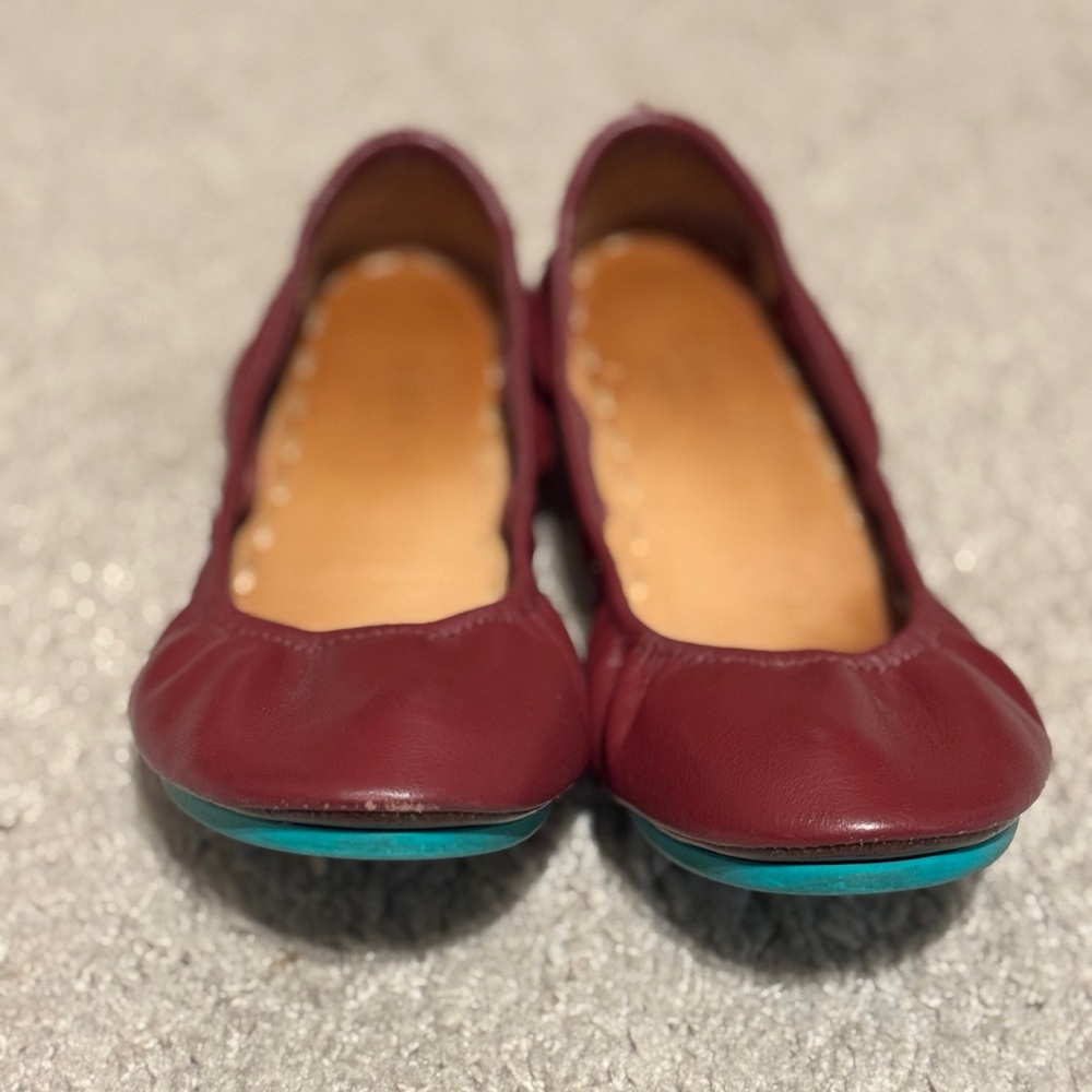 Tieks Burgundy size 8